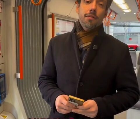 37621