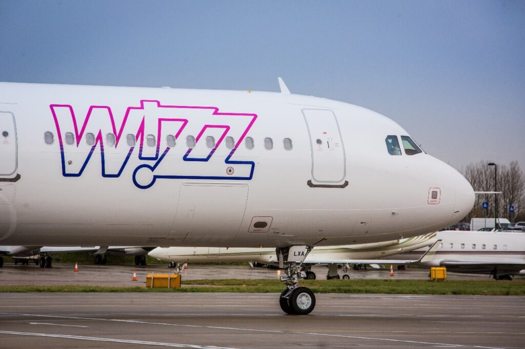 Wizz Air оглави световната класация за оперативна точност сред нискотарифните авиокомпании