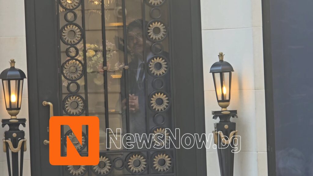 NewsNow.bg: Камерата ни показва как започва работният ден в най-луксозните търговски улици на Лондон