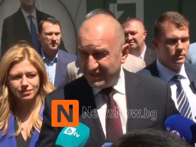 Радев: Предотвратихме разполагането на 15 американски военни самолета на летище София