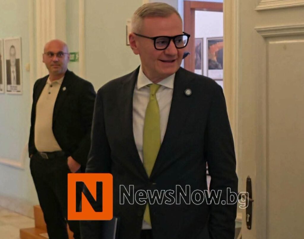 Министърът на културата сезира институциите заради разследването „Милиони зад кулисите“ 