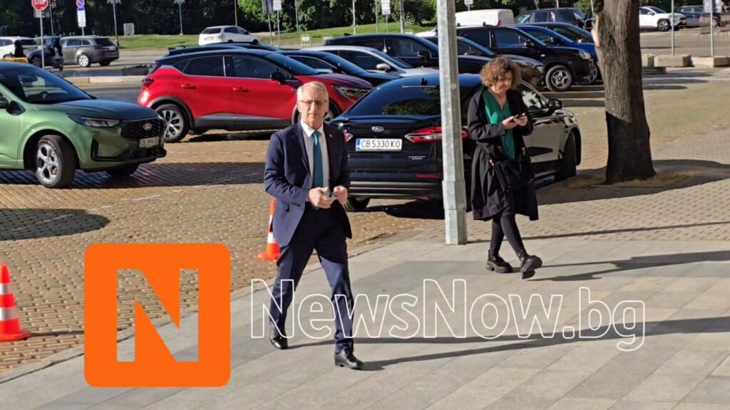 Денков с остри думи към Радев: Иска ли България да живее като Русия