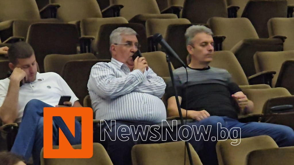 Празни седалки на публичното обсъждане на бюджета на Варна