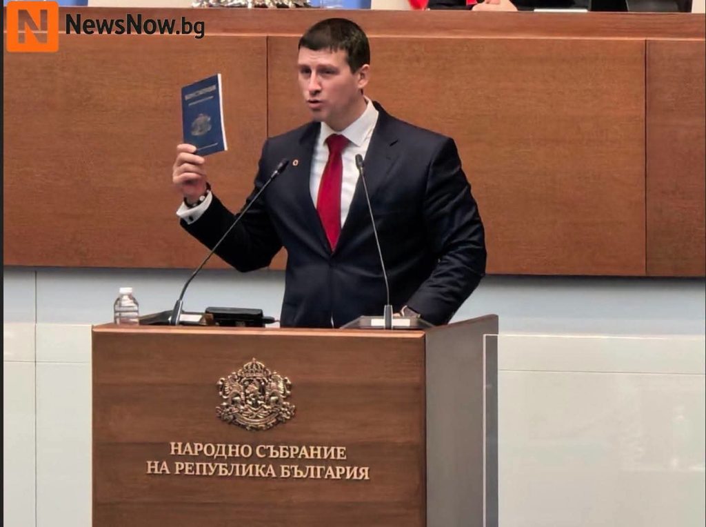 Ивелин Михайлов празнува рожден ден днес