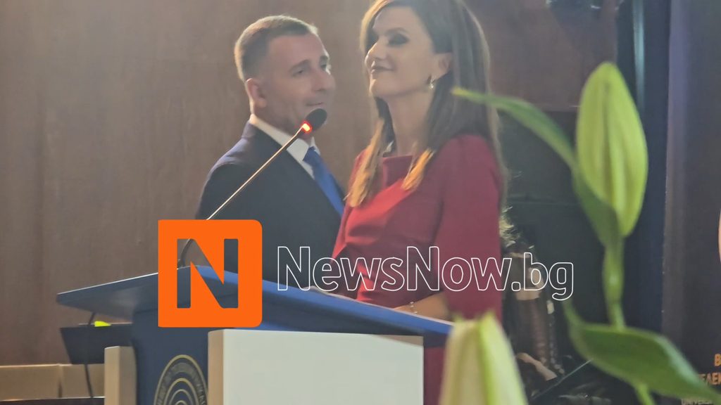 Кметът на Самоков Ангел Джоргов получи почетен плакет от ВУТП