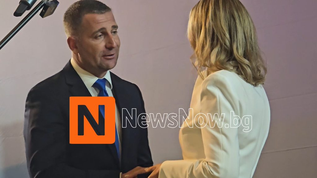 Кметът на Самоков Ангел Джоргов получи почетен плакет от ВУТП