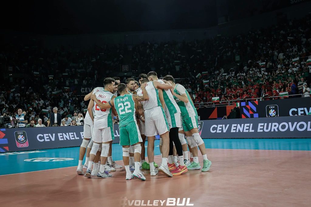 България загуби от Украйна с 1:3 на Евроволей в София