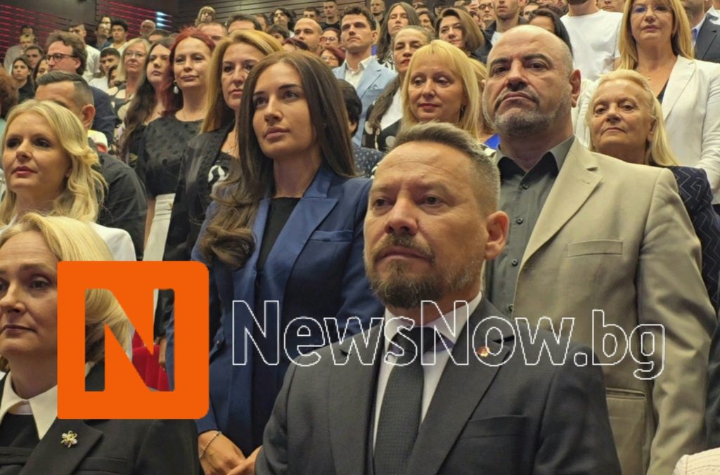 Най-красивата депутатка от „Прогресивна България“ – Александра Вълчева с чар и стил при откриването на учебната година