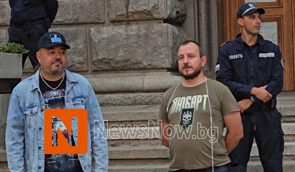 Протест в София поиска оставката на Румен Радев