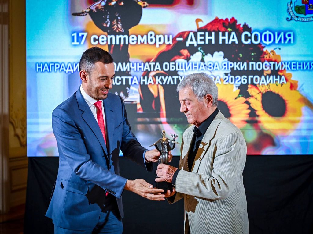 Васил Терзиев към творците: „Нека никога конформизмът да не стига близо до вас и да не ви е страх от силните на деня“