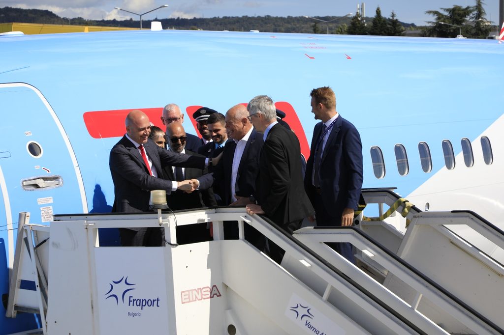 Самолет на TUI получи името „VARNA“ на церемония на Летище Варна