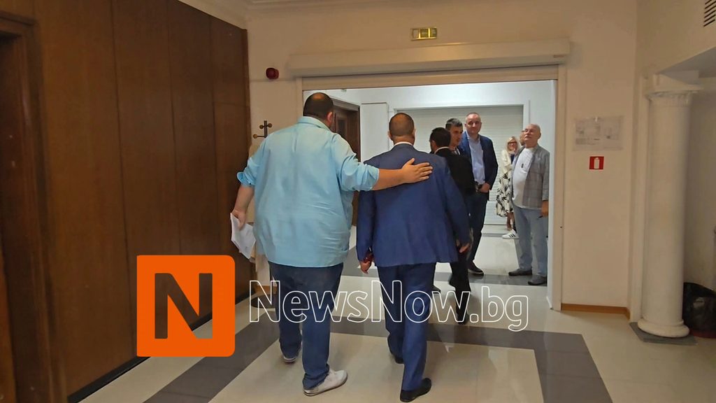 Никола Лютов напусна Столична община – освобождават ресора „Обществено строителство“