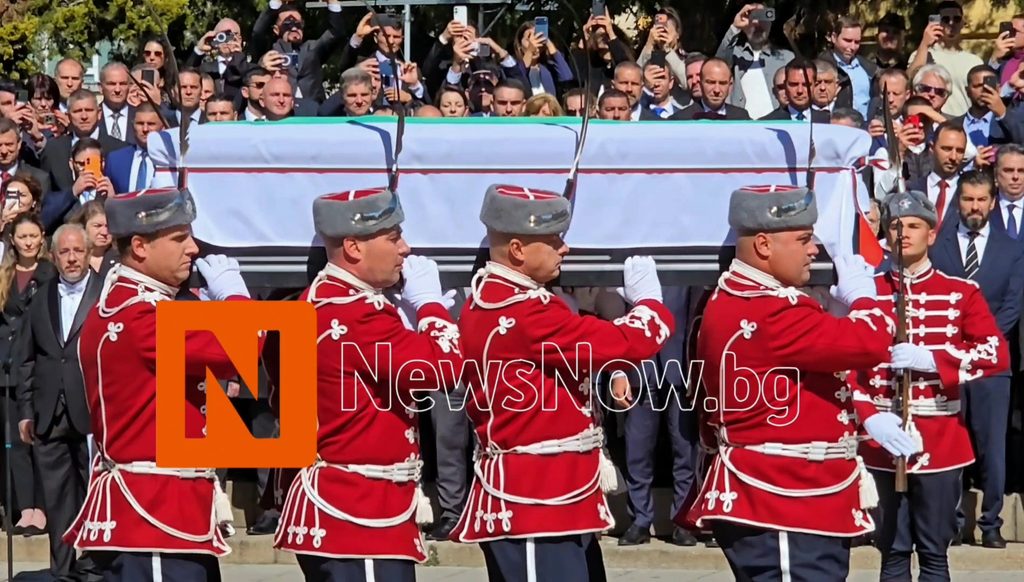 Две водещи фигури в държавата рамо до рамо на церемонията за цар Самуил