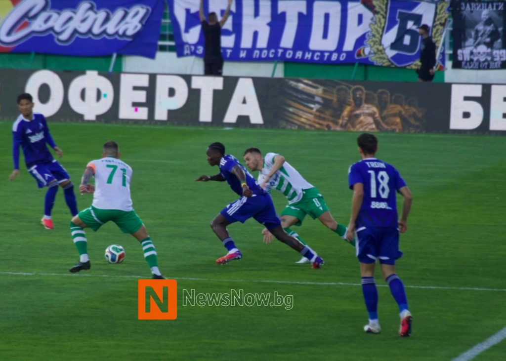 Левски подчини Черно море във Варна! „Сините“ с убедителна победа 2:0