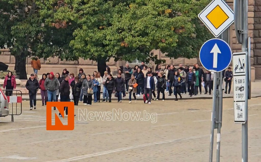 Стотици протестираха в София за по-високи заплати! КНСБ настоява за достойни доходи