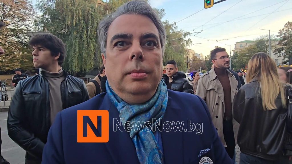 Асен Василев за протеста на младите лекари: „Отново само обещания, а реални действия няма“